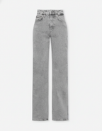 Aitana™ | VAQUEROS GRISES CON CORTE BOOTCUT ELEGANCIA CASUAL